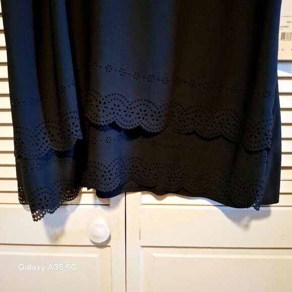 NY Collection Womens Black Sleeveless Tunic Top 3X With Laser-Cut Hem Detailing - Picture 2 of 9